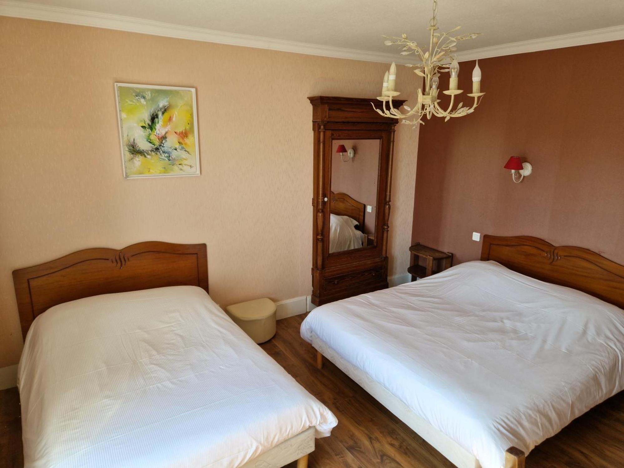 Hotel De La Ferte Chagny  Eksteriør bilde
